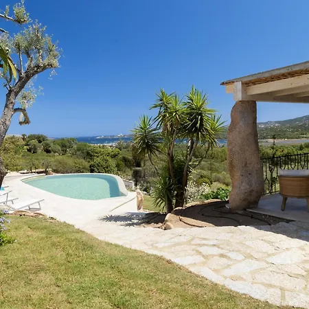 Amata Villa *